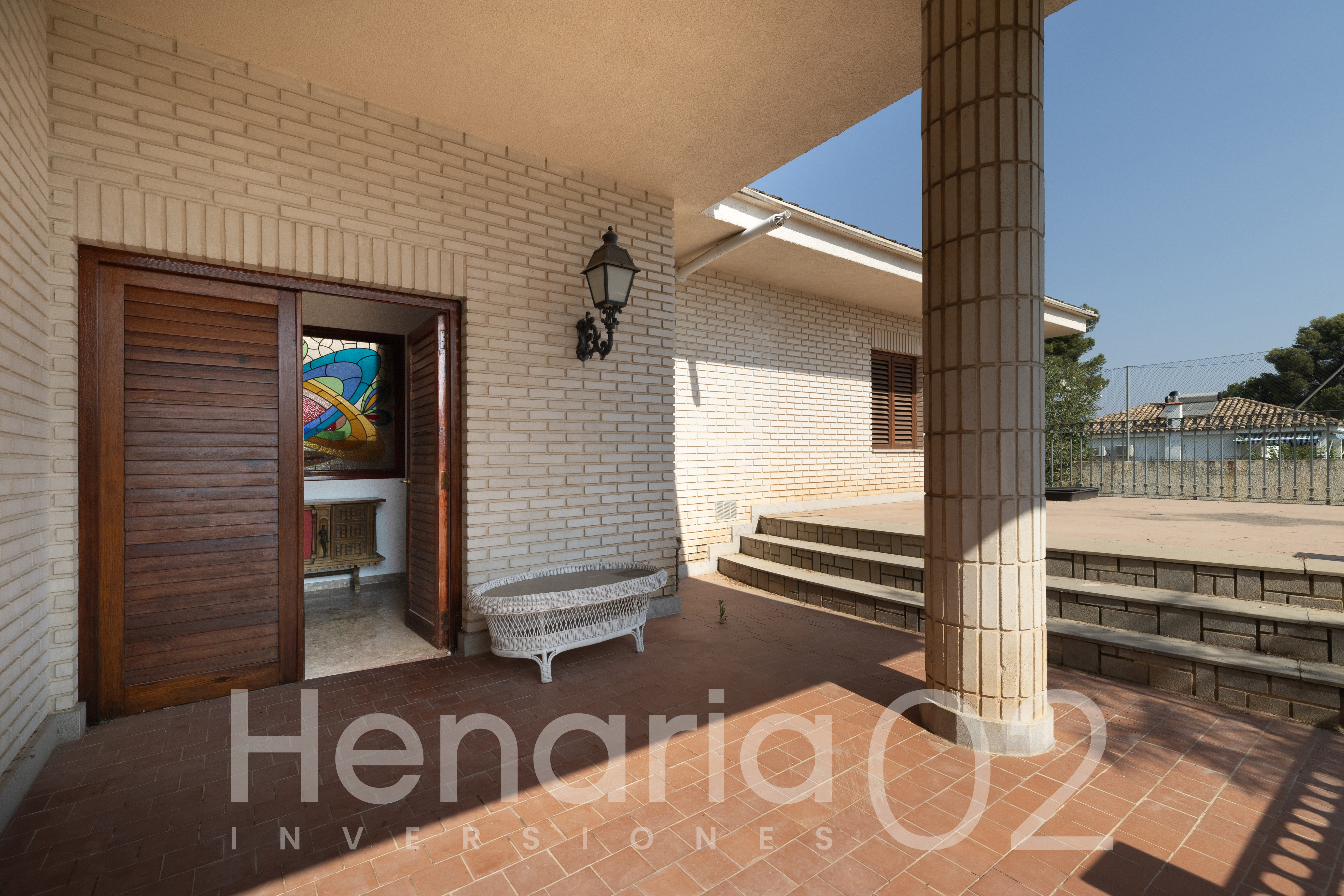 henaria2002